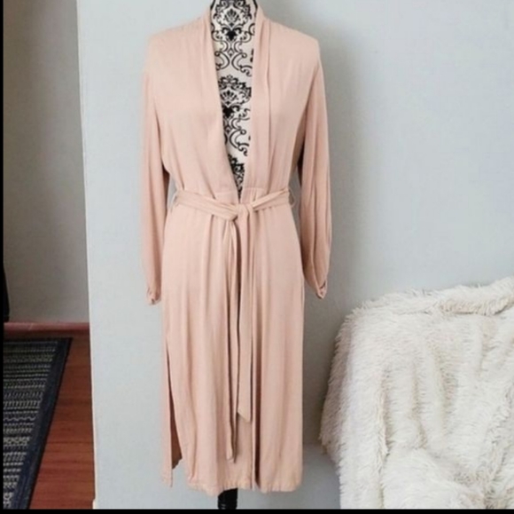 Francesca’s Miami Long Belted Duster - Picture 6 of 6